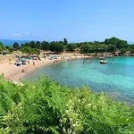 別荘 House Alyssa With Pool On Krk Island, ヴルブニク